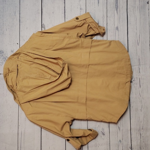 Ecoté khaki tops - Picture 7 of 7